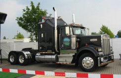 Kenworth W900B Sleeper 1981-2013