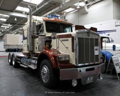 Kenworth T800 Flat Top Sattelzugmaschine 1983