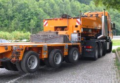 MAN F2000Evo FE600A 8x4/4 Schwerlast-Sattelzugmaschine Titschkus KG 2000-2002