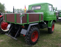 Mercedes-Benz Unimog 411 (411.120) langer Radstand, geschlossenes Fahrerhaus 1966