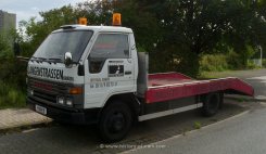 Toyota Dyna 300 Abschlepper 1989-1994