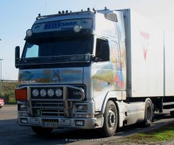 Volvo FH12 460 4x2 Sattelzugmaschine 1998-2002